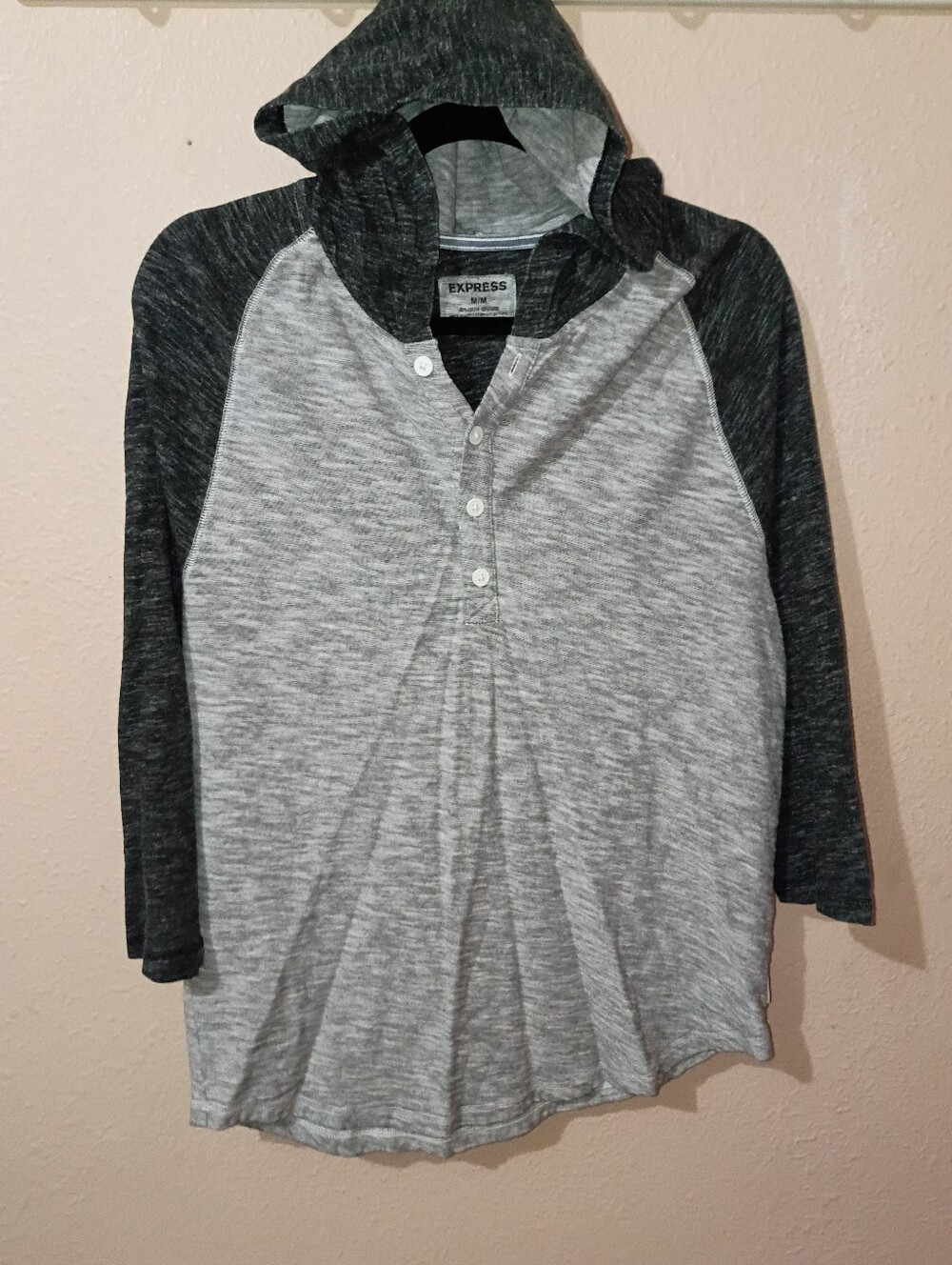 Mens Size Medium Express Gray and Charcoal Hooded Henley
